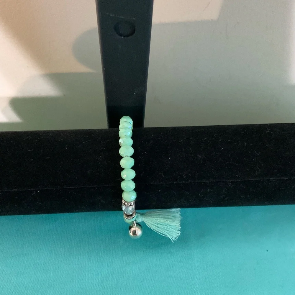 Chic Silver and Aqua Beaded Bracelet with Fringe Accent